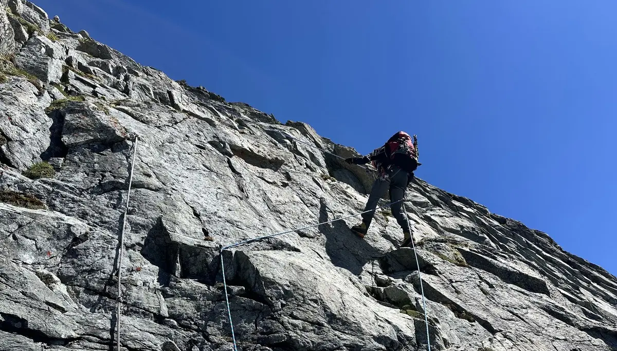 Abseilen an der südlichen Steilstufe des Chli Düssi | © Christine Ullrich
