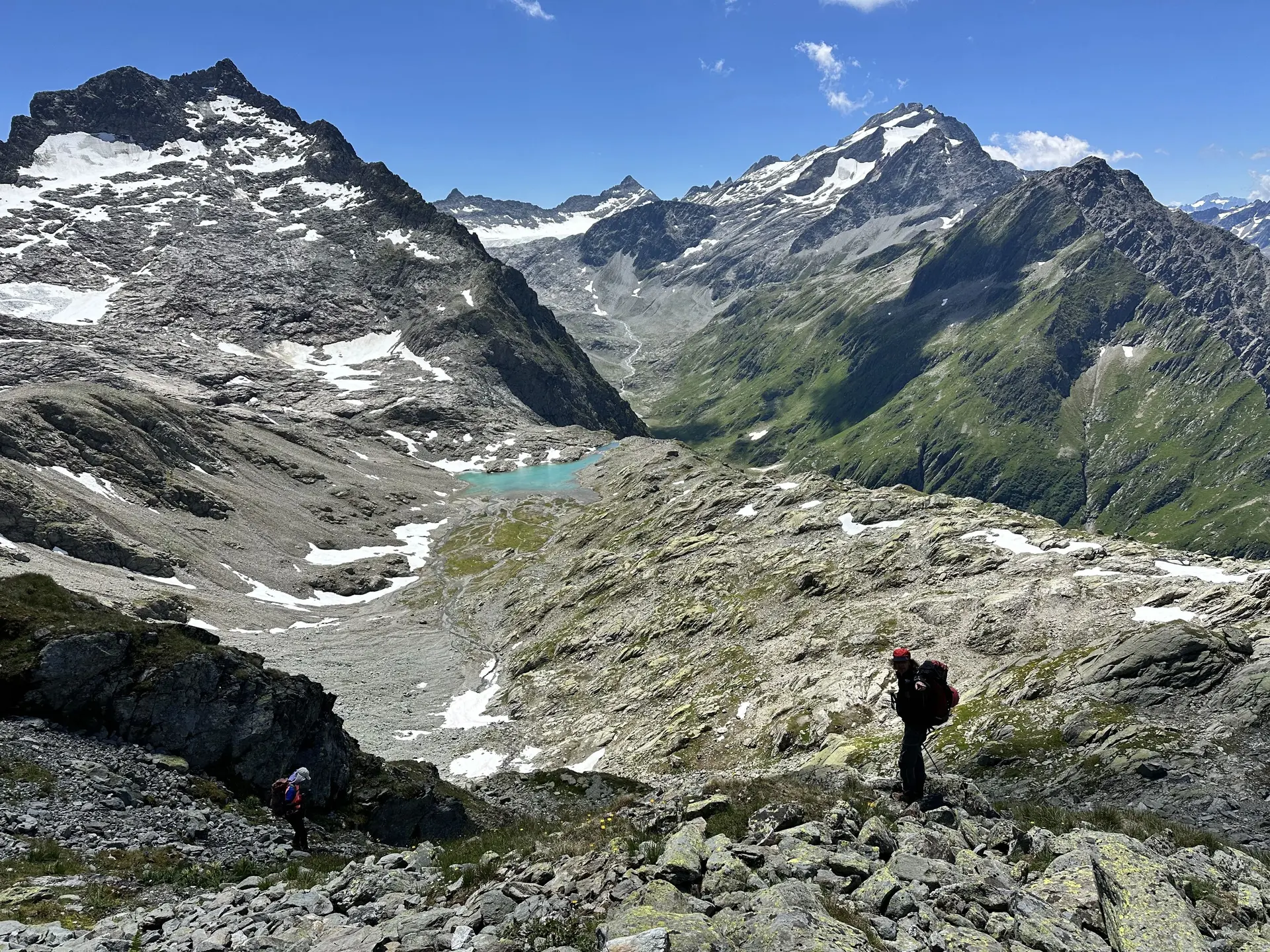 Abstieg über den Rücken des Tschingel zum Tschingelsee | © Christine Ullrich