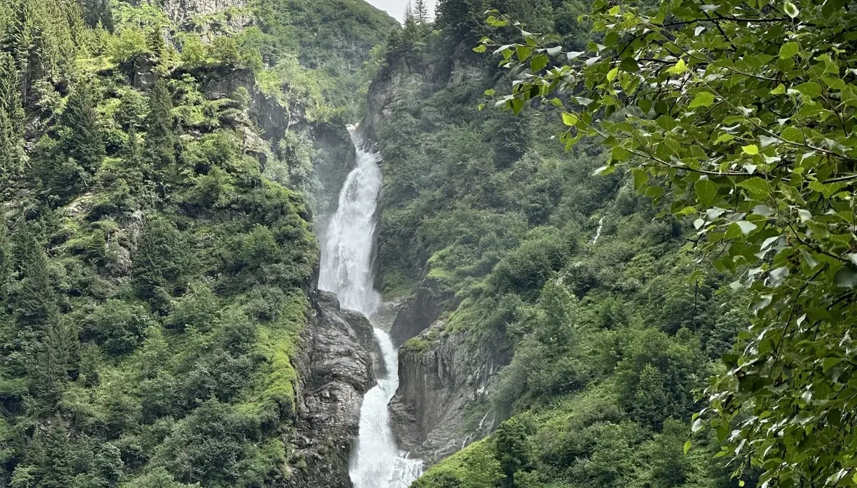 Unterhalb des 'Stäuber', Wasserfall des Brünnibaches | © Christine Ullrich