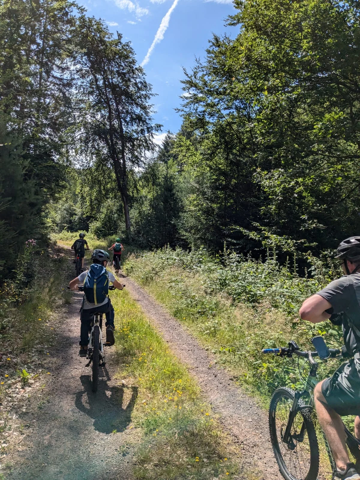 © Dustin Obentheuer