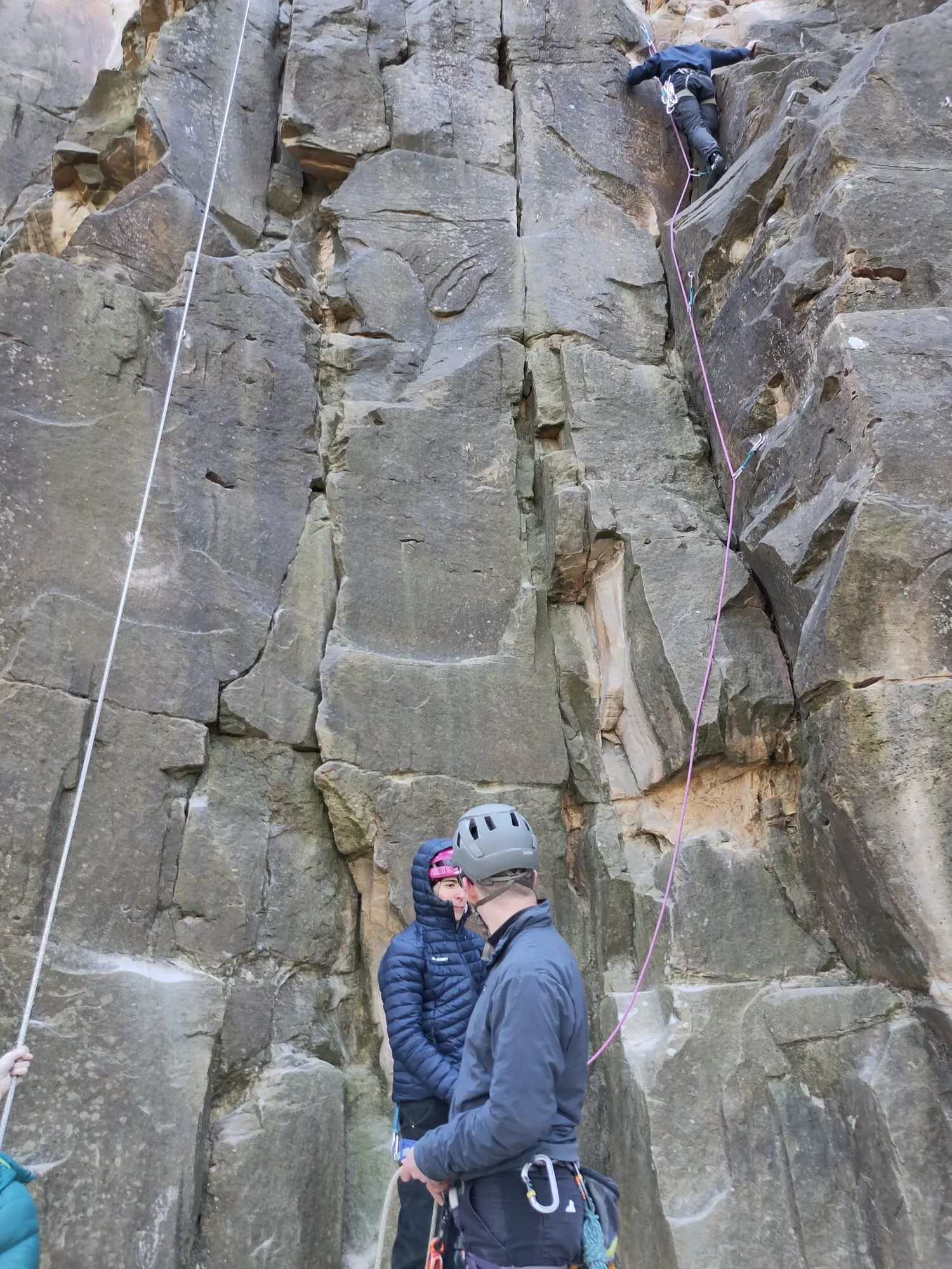 sichernde Jugendleiter | © Felix