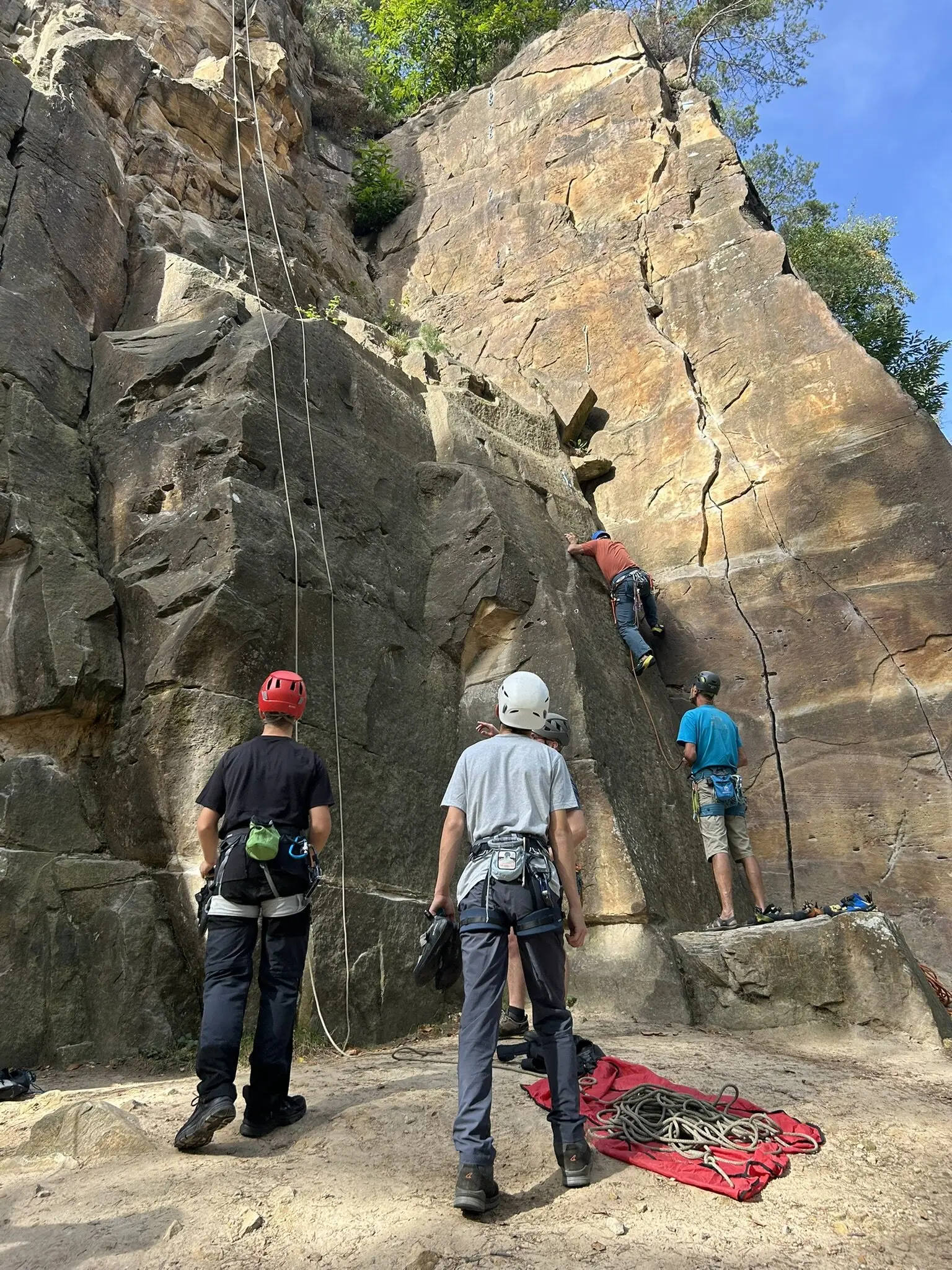 kids am fels | © leonie hoffmann