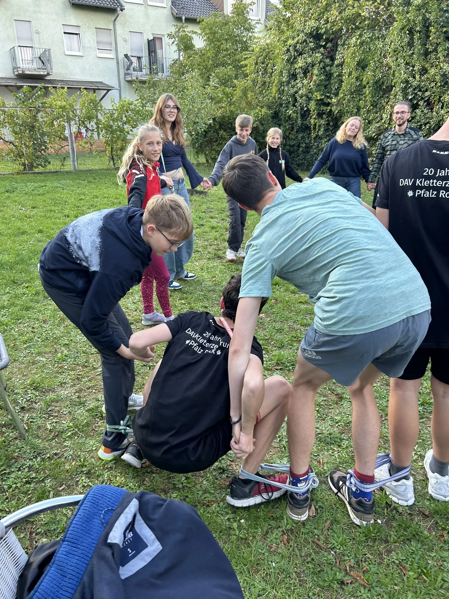 aufwärmspiel | © leonie hoffmann