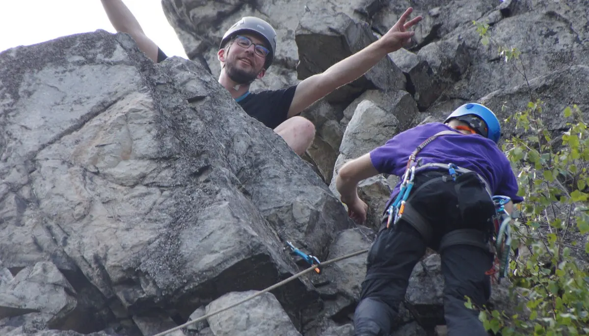 junge beim klettern | © leonie hoffmann