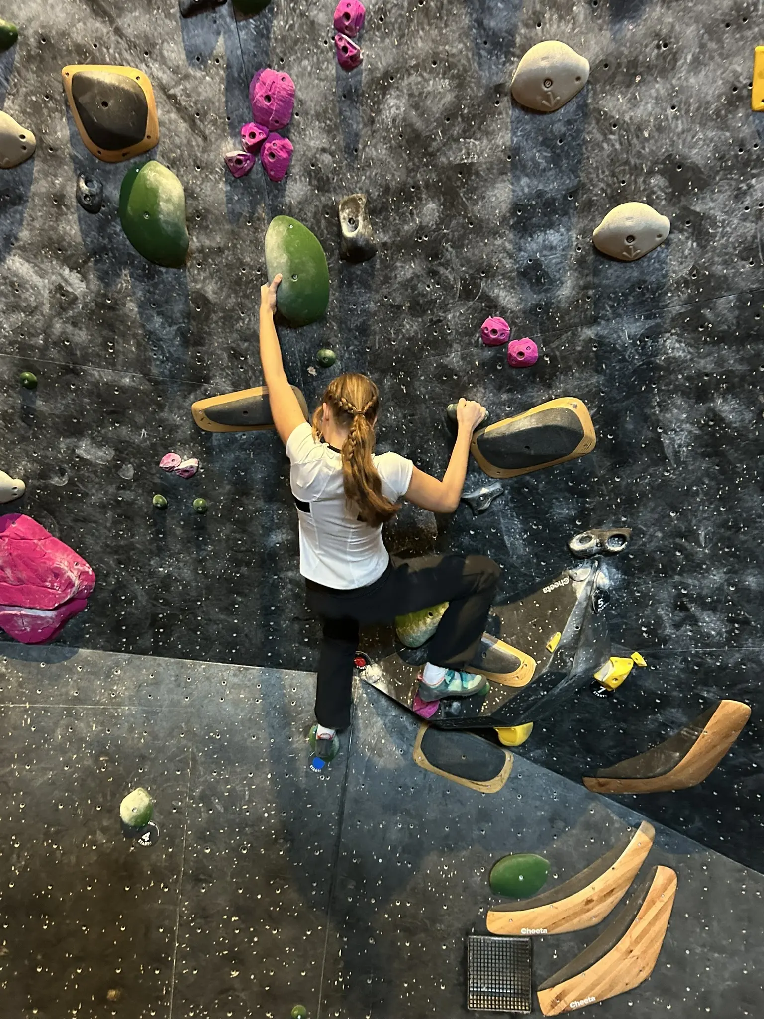 mädchen im boulder | © leonie hoffmann